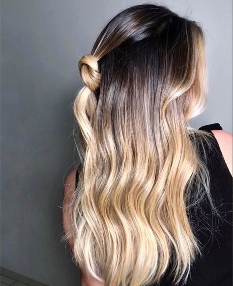 #cabelo #hair Ombre Hair, Balayage, Hair Inspo, Hair Hair, Hair Color, Blonde, Long Hair Styles, Tattoos, Hair Styles