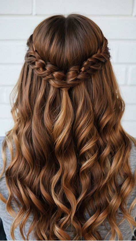 Jayne Matthews, Hairstyle Examples, Korean Hair Color, Honey Brown Hair, Bronde Hair, Style Evolution, Retro Styles, Cute Hairstyles For Medium Hair, Hippie Vibes