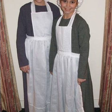 Colonial Day Costume Diy, Colonial Woman Costume, Colonial Costume Women, Diy Colonial Costume Women, Diy Colonial Costume, Colonial Dress Pattern, Colonial Outfit, Diy Costumes For Boys, Diy Girls Costumes