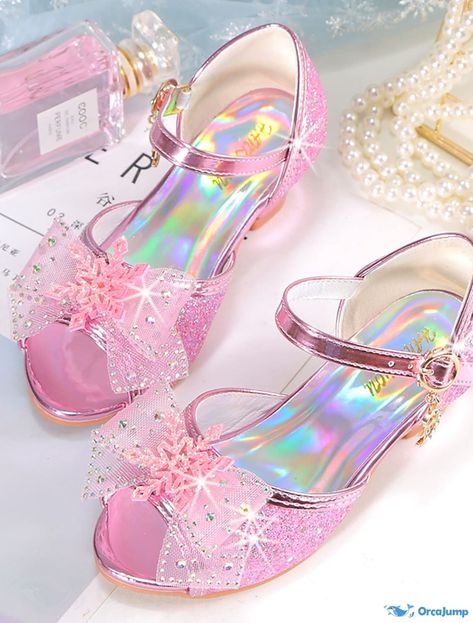 Princess Heels, Kids Heels, Shoes Princess, Heels Aesthetic, Flower Girl Shoes, Long Hair Wedding Styles, Girls Heels, Princess Shoes, Cosplay Shoes