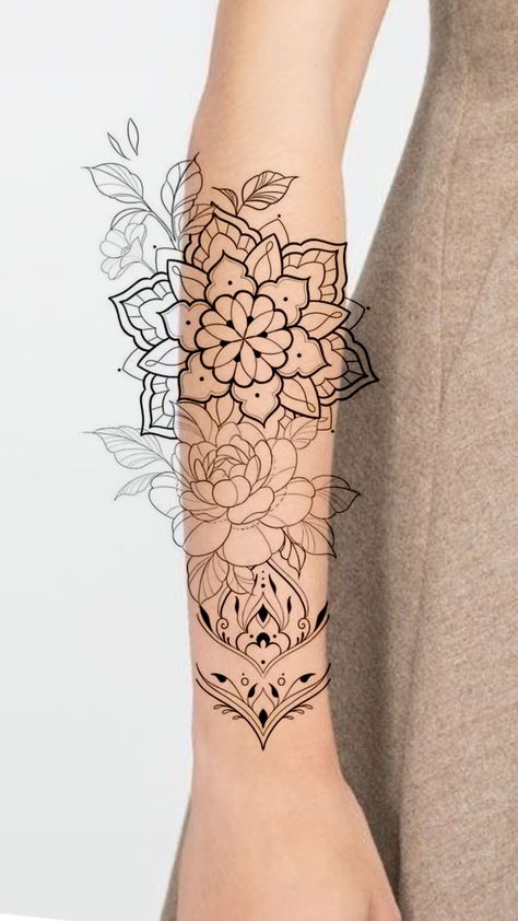 Floral Ornamental Tattoo Design, Floral Mandala Tattoo Sleeve, Floral Ornamental Tattoo, Mandala Floral Tattoo Design, Mandala Floral Tattoo, Forearm Mandala Tattoo, Tattoo Main, Floral Mandala Tattoo, Mandala Tattoo Sleeve