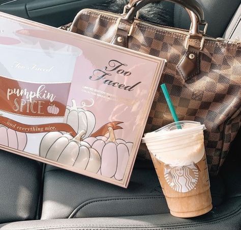 Girly Fall Aesthetic, Pink Fall Aesthetic, Girly Autumn, Autumn Princess, Pink Autumn, Fall Pink, Gilmore Girls Seasons, Pink Fall, Coffee Black