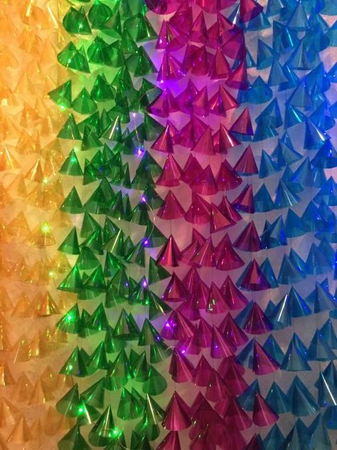 Rainbow Streamer Backdrop, Camouflage Birthday Party, Flower Alternatives, Wedding Wall Hanging, Hanging Backdrop, Fest Ideas, Bridal Backdrops, Tassel Wall Hang, Basant Panchami