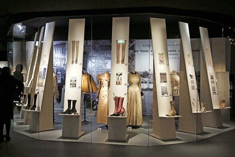 Fashion Museums to Visit Around the World Photos | Architectural Digest Museum Exhibit, Museum Lighting, Museum Interior, Museum Exhibition Design, مركز ثقافي, Interactive Museum, Museum Fashion, Museum Displays, Exhibition Stand Design