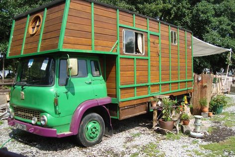 This converted horse trailer is the perfect Welsh getaway Converted Horse Trailer, Caravan Conversion, Horse Box Conversion, Truck House, Tiny House Talk, Horse Box, Tiny House Builders, Living On The Road, Camper Van Conversion Diy