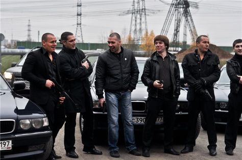 Russian mafia Albanian Mafia, Black Hd Wallpaper, Mafia Gangster, Bmw E38, Gangsta Style, Bmw 7, Fbi Agent, Russian Fashion, Thug Life