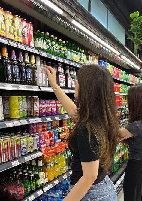 Grocery shopping aesthetic/ picking a drink aesthetic/ store aesthetic Instagram Story Ideas Faceless, Faceless Pics Aesthetic For Insta, Faceless Instagram Photos Aesthetic, Faceless Aesthetic Pictures, Aesthetic Faceless Pics, Faceless Pics Aesthetic, Faceless Picture Ideas, Faceless Instagram Photos, Faceless Photo Ideas