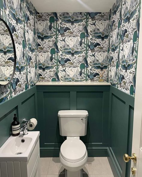 Cloakroom Toilet Downstairs Loo, Understairs Toilet, Small Toilet Design, Dark Green Paint, Wc Ideas, Small Downstairs Toilet, Cloakroom Toilet, Toilet Room Decor, Bathroom Paneling