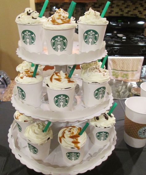 Birthday Cake Starbucks, Starbucks Birthday Cake, Picture Of Birthday, Starbucks Cupcakes, Snickers Torte, Starbucks Birthday Party, 12th Birthday Party Ideas, Starbucks Party, Starbucks Cake