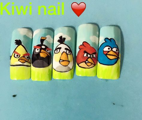 Angry birds nail By kiwi ❤️ Nail Art Bird, Nail Art Birds Design, Angry Birds Nail Art, Nails With Parrot, Angry Birda, Angry Birds Painting, Angry Bird, Angry Birds, Nails Design