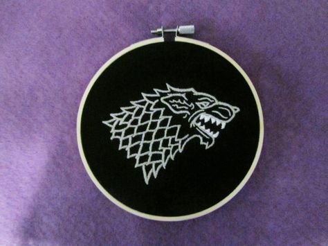 Game of Thrones-inspired House Stark wolf sigil-- Hand stitched embroidery hoop art Fandom Embroidery, Geeky Embroidery, Nerd Embroidery, Wolf Sigil, Nerdy Embroidery, Stark Wolf, Cross Stitch Games, Embroidery Dress Pattern, Hand Stitched Embroidery