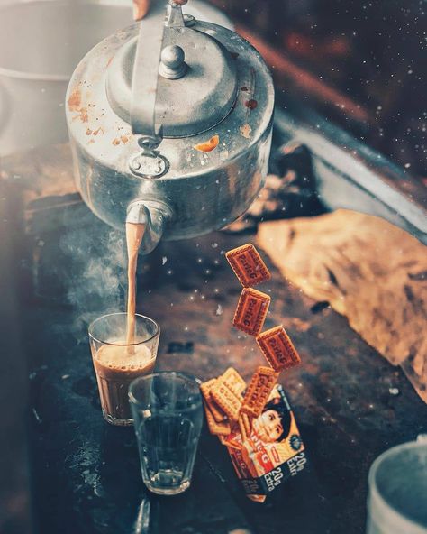 Photo by @desiontheroad  Evergreen combo, Chai and Parle G. . . . . . Share your photos with us using #indianphotography Tag us… Tea Lover Quotes, Chai Quotes, Tea Wallpaper, Coffee Shop Photography, Indian Tea, Masala Chai, Love Couple Photo, Morning Tea, Tea Art