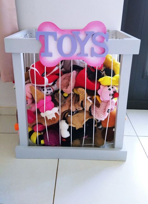 Dog Toy Organization, Outdoor Toy Storage, Homemade Dog Toys, Birthday Sleepover Ideas, Dogs Toys, Dog Craft, Cute Dog Beds, Birthday Sleepover, Dog Toy Box