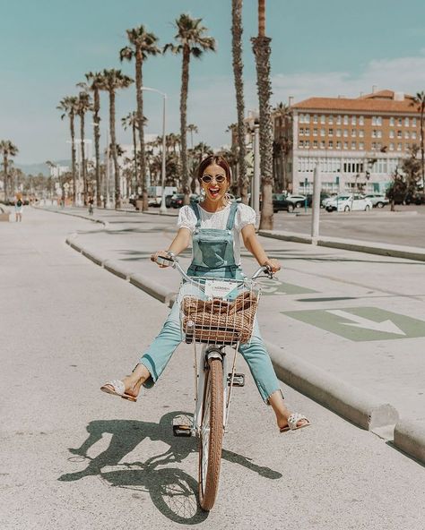 50 Questions with lifestyle influencer Emily Vartanian | Husskie Street Style Photography, 50 Questions, Lifestyle Influencer, 여름 스타일, Beachwear Collection, Shotting Photo, Foto Tips, Beach Cruiser, Trendy Swimwear