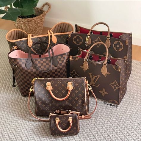 Τσάντες Louis Vuitton, Louis Vuitton Purses, Louis Vuitton Taschen, Pochette Louis Vuitton, Sac Louis Vuitton, Fake Designer Bags, Luxury Bags Collection, Luxury Purses, Fancy Bags