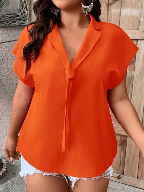 Kurti With Jeans, Batwing Sleeve Blouse, Short Kurti, Plus Size Formal Dresses, Plain Tops, Plus Size Blouses, Batwing Sleeve, Plus Size Casual, Bat Wings