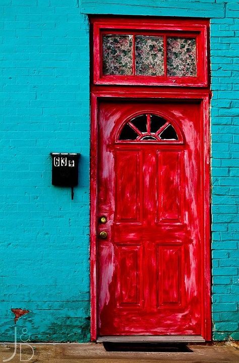 Turquoise Cottage, Teal Palette, Red Front Door, Turquoise Grey, Red Colour Palette, Bohemian Colors, Red Rooms, Grey Decor, Red And Teal