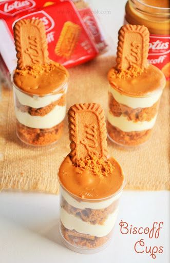 Lotus Biscoff Pudding Recipe | Lotus Biscoff Biscuit & Cream Pudding | Biscoff Pudding | Biscuit Pudding | Happy's Cook Lotus Biscoff Pudding Recipe, Biscoff Pudding Cups, Biscoff Pudding Recipes, Biscoff Pudding, Biscoff Cookie Recipe, Easy Indian Sweet Recipes, Butterscotch Desserts, Biscoff Recipes, Biscuit Pudding