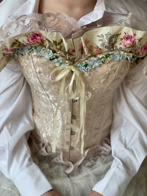 Mary Antoinette, Princess Core, Marie Antoinette, Corsets, Eat Cake, Photo Shoot, Needlework, Victorian Dress, Wedding Dresses Lace