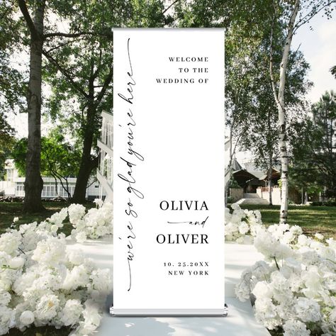 Retractable Wedding Sign, Welcome Wedding Sign Ideas, Wedding Entrance Sign Elegant, Minimalist Classy Wedding, Wedding Decor Classy, Wedding Sign Ceremony, Simple Classy Wedding, White Minimalist Wedding, Wedding Entrance Sign