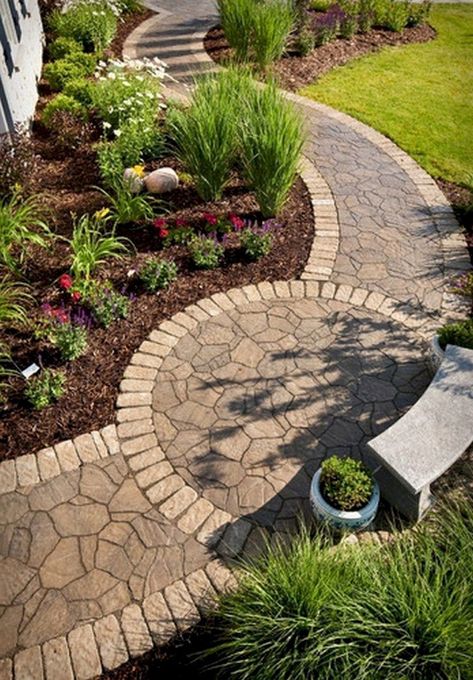 Circular Patio, Small Yard Landscaping, Walkway Landscaping, Walkway Design, Pathway Landscaping, Stone Walkway, Garden Walkway, Stone Path, Front Yard Garden