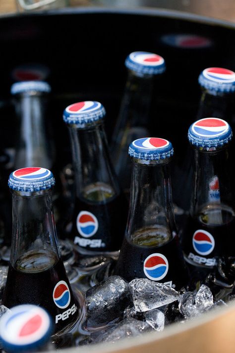 Pepsi Aesthetic Wallpaper, Pepsi Aesthetic Vintage, Pepsi Max Aesthetic, Pepsi Photography, Pepsi Wallpaper, Pepsi Aesthetic, Tulle Gowns, Always Coca Cola, Barbie Wedding Dress