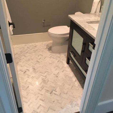 75 Powder Room Ideas You'll Love - January, 2023 | Houzz Powder Room Floor Ideas, Powder Room Tile Ideas, Half Bath Tile, Powder Room Floor Tile, Transitional Powder Room Ideas, Powder Room Floor, Grey Powder Room, Classic Powder Room, Room Tiles Wall