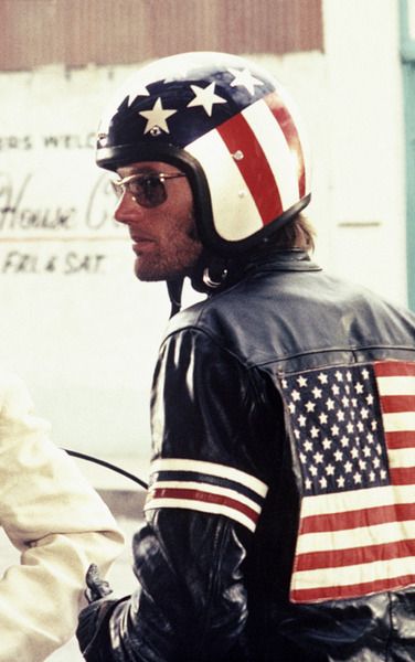 Easy Rider, Peter Fonda Peter Fonda Easy Rider, Peter Fonda, Gena Rowlands, Cb 750, Faye Dunaway, Sweet Caroline, Septième Art, The American Flag, Porsche Boxster