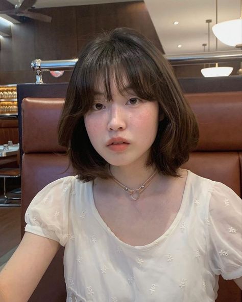 Oval Face Short Hair, Short Hair For Chubby Faces, Kpop Short Hair, Short Hair Wedding, Japanese Short Hair, Short Hair Tomboy, Korean Short Hair, Oval Face Haircuts, Asian Short Hair