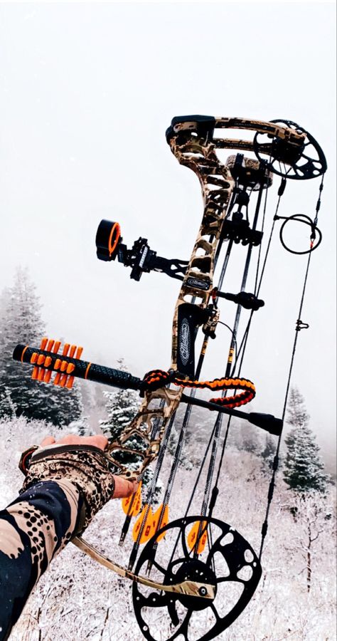 Bowhunting Aesthetic, Compound Bow Aesthetic, Bow Hunting Aesthetic, Hunting Season Aesthetic, Hunting Asthetic Picture, Hunting Aesthetic Bow And Arrow, Hunting Aesthetic Girl, Hunting Aesthetic Forest, Hunting Dogs Aesthetic