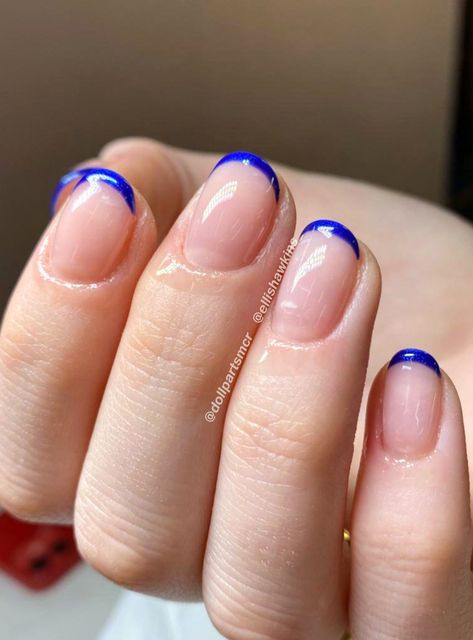 Blue Tips Nails Short, Blue Tip Manicure, Electric Blue French Tips, Electric Blue Nail Art, Cobalt Blue French Tip Nails, Electric Blue French Tip Nails, Short Nails Ideas French Tip, Short Blue French Tip Nails, Electric Blue Nails Design