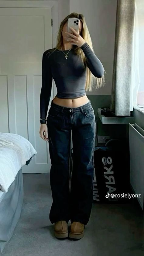 Looks Adidas, Mode Zara, Skandinavian Fashion, Outfit Inspo Casual, Mode Inspo, Cute Everyday Outfits, Really Cute Outfits, Outfit Inspo Fall, Cute Simple Outfits