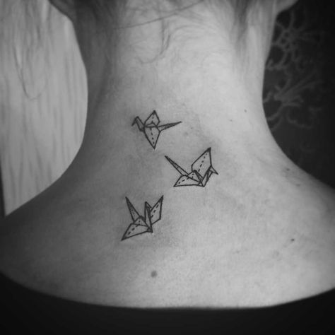 Small Origami cranes tattooed on the back of the neck Crane Tattoo Meaning, Origami Crane Tattoo, Geometric Tattoo Bird, Origami Tattoo, Crane Tattoo, Native Tattoos, Back Of Neck Tattoo, Origami Bird, Tattoo Script