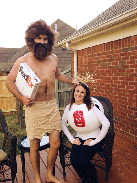 Castaway Costume -homemade Castaway Halloween Costume, Tom Hanks Halloween Costume, Castaway Costume, Volleyball Costume, Kid Core Outfits, Costume Homemade, Kids Easter Outfits, Trendy Holiday Outfits, Vest Outfits For Women