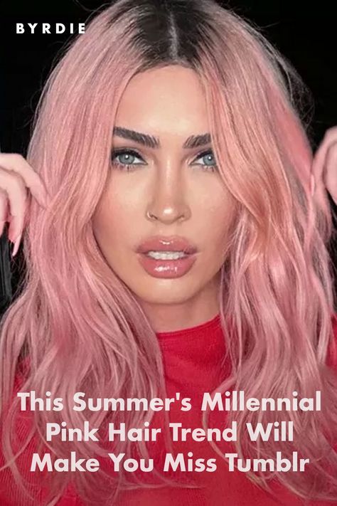 This Summer's Millennial Pink Hair Trend Will Make You Miss Tumblr Pink Hair Pale Skin, Baby Pink Hair Color, Shades Of Pink Hair, Pale Pink Hair, Baby Pink Hair, Ballet Hair, Pastel Pink Hair Color, Hair Pale Skin, Ballet Hairstyles