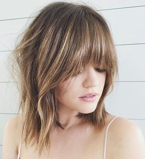 nice 50 Gorgeous Hairstyles and Highlights for Dirty Blonde Hair Color Check more at http://newaylook.com/best-dirty-blonde-hair/ Moon Bangs, Shag Haircut With Bangs, Celebrity Hair Trends, Thick Wavy Hair, Haircut With Bangs, Lob Haircut, Shag Haircut, Lucy Hale, Short Hair With Bangs