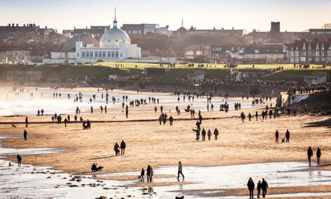 Whitley Bay beach and the Spanish City Dome England History, Northumberland England, Spanish City, Dire Straits, Tyne And Wear, Baroque Architecture, Family Days Out, Newcastle Upon Tyne, Seaside Towns