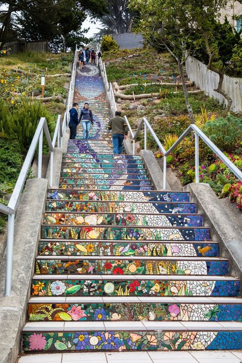 16th Ave Tiled Steps, San Francisco San Francisco Landmarks, San Francisco Things To Do In, San Francisco Must See, San Francisco Cable Cars, Tiled Steps, Coit Tower San Francisco, Mosaic Stairs, West America, San Francisco Alcatraz