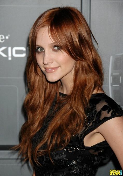 Ashlee Simpson copper haze Ashlee Simpson Hair, Copper Palette, Copper Hair With Highlights, Shades Of Red Hair, Red Hair Don't Care, Ashlee Simpson, Natural Redhead, Hair Red, Wedding Hair Inspiration