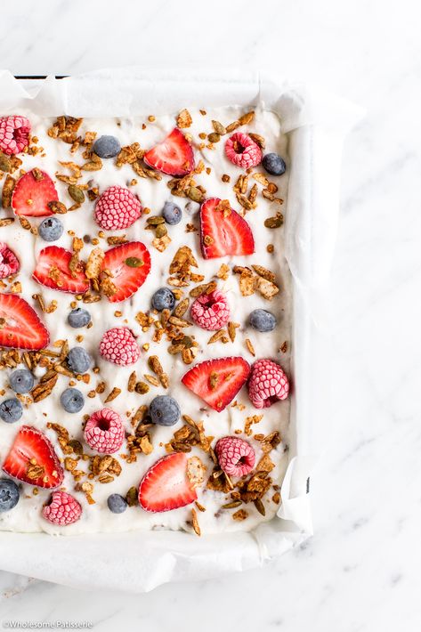 Yoghurt Bark, Coconut Yoghurt, Chocolate Chips, Granola, Strawberries, Yogurt, Frozen, Coconut, Chips