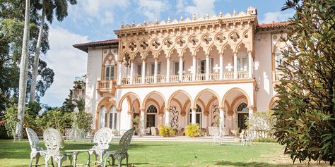 Enjoy a Rare Tour of the Homes of Havana’s Elite - 1stdibs Introspective Cuban Decor, Havana House, Cuba Photography, Dog Lounge, Indoor Pool Design, Love Henry, The British Royal Family, New Photography, Photography Exhibition