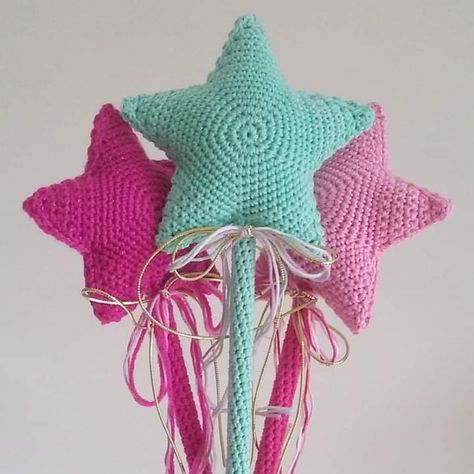 Crochet Magic Wand, Monster Craft, Crochet Fairy, Crochet Hat Free, Fairy Wands, Crochet Hats Free Pattern, Red Heart Yarn, Paintbox Yarn, Knitting And Crochet