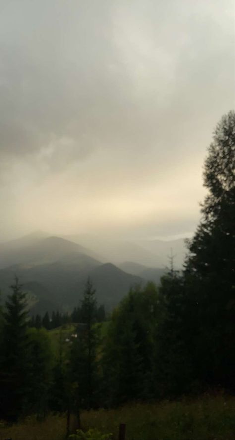 mountain rain hills grass nature mist clouds serenity quietness Melancholic Aesthetic, Bucky Aesthetic, Rain View, Rainy Vibes, Crane Wives, Mountain Rain, Mystical Landscapes, December Wallpaper, Dark Forest Aesthetic