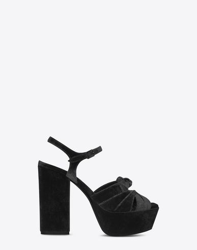 SAINT LAURENT FARRAH 80 BOW SANDAL IN BLACK VELVET | YSL.COM Dark Green Velvet, Green Accessories, Yves Saint Laurent Shoes, Bow Sandals, Womens Sandals Flat, Toe Designs, Green Velvet, Platform Sandals, Flat Sandals