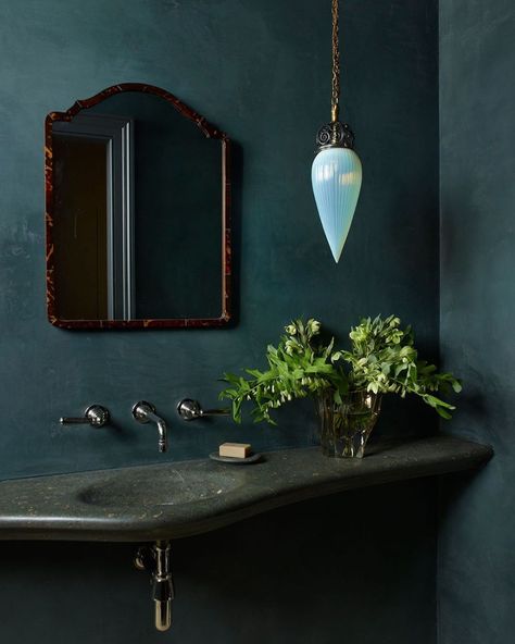 Rose Uniacke (@roseuniacke) • Instagram photos and videos Moody Green Bathroom, Moody Powder Room, Moody Bathroom, Modern Powder Rooms, Moody Green, Rose Uniacke, Floating Bathroom Vanities, Room London, Powder Room Decor