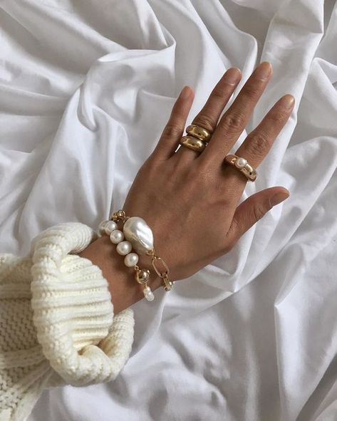 Posts tagged with #jewelry Chunky Jewellery, Remove Gel Polish, Gel Nail Removal, Rings And Bracelets, Pearls Jewelry, Pearl Bracelets, Jewelry Photography, Diy Schmuck, Jewelry Inspo