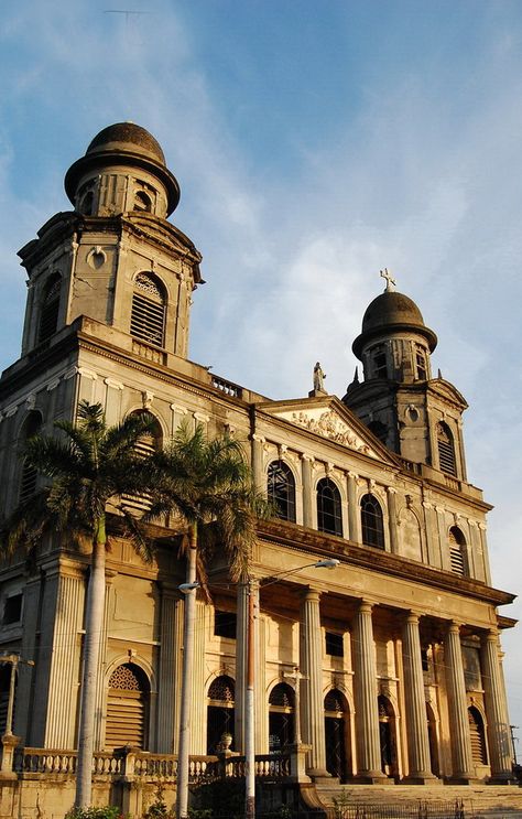 Catedral Vieja de Managua - . Plaza de la Revolución, Nicarágua Nicaragua Managua, Nicaragua Travel, Travel America, Latin America, America Travel, Nicaragua, Notre Dame, Louvre, Wallpapers