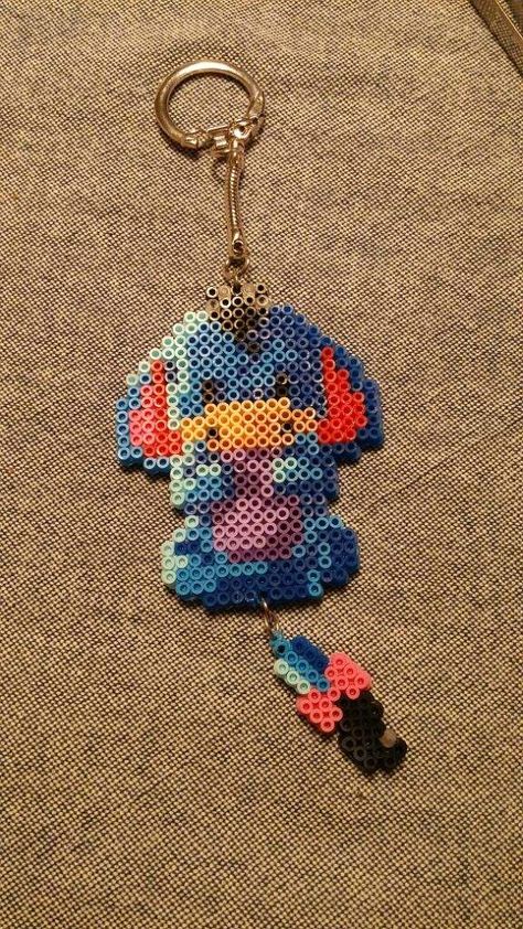 Perler Bead Eeyore, Eeyore Hama Beads, Miss Piggy Perler Beads, Princess And The Frog Perler Beads, Eeyore Pixel Art, Eeyore Perler Beads Pattern, Perel Bead Ideas Cute, Eeyore Perler Beads, Pearler Bead Keychains