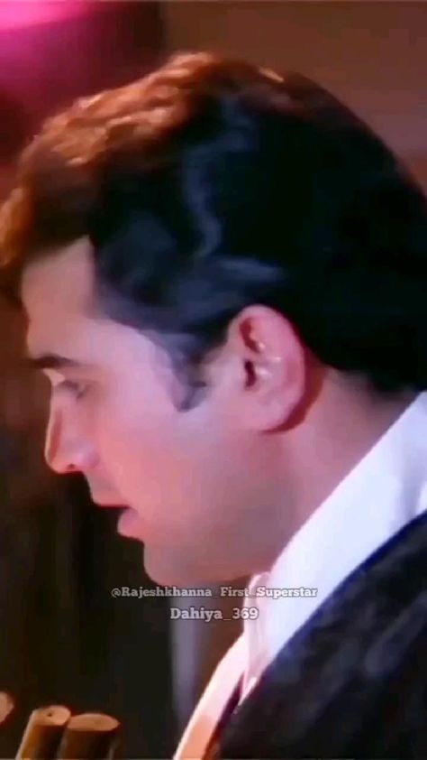 Old Song Status Video, Brother Status, Old Hindi Movie Songs, 90s Bollywood Songs, Green Song, Sweet Love Images, Old Song Download, Hindi Movie Song, Songs Status