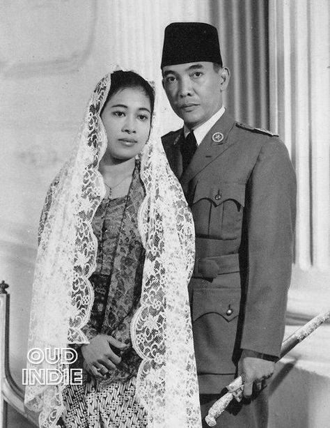 Make Money Photography, Javanese Wedding, Bung Karno, National Heroes, Don Juan, Prewedding Photography, Historical Pictures, Pre Wedding Photoshoot, Founding Fathers